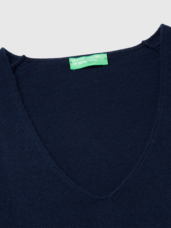 V NECK SWEATER L/S Women image number 6